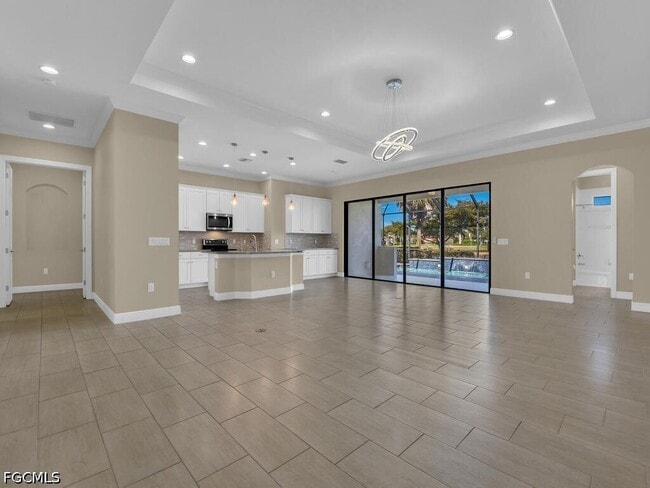 Building Photo - 10093 Avalon Lake Cir