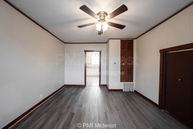 Building Photo - 411.5 S East St