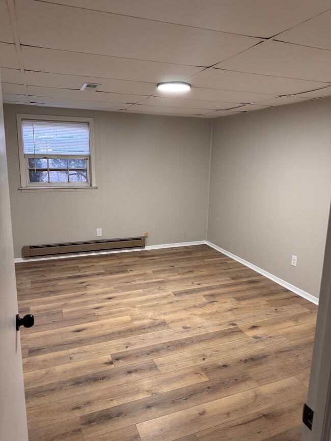 Building Photo - 179 Holmes Cir