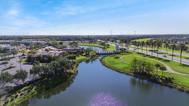 Building Photo - 12898 SW Lake Fern Cir