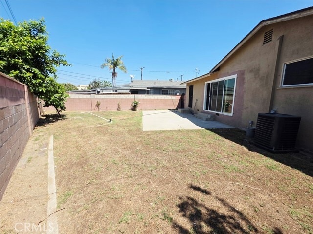 Building Photo - 6833 Severn Dr