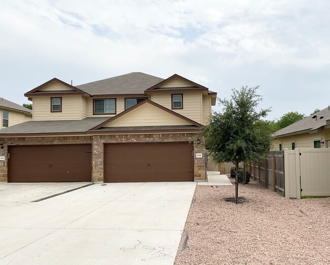 Building Photo - Luxury 2-story | 3-bedroom | 2.5-bath  dup...
