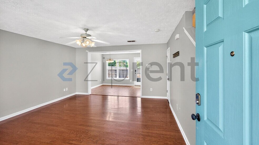 Building Photo - 4041 Sequoia Trail