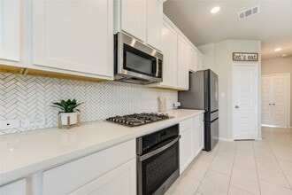 Building Photo - 7735 Wright Wood Dr