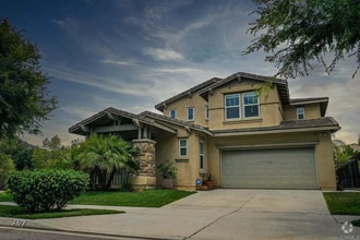 Building Photo - 578 Eureka Dr