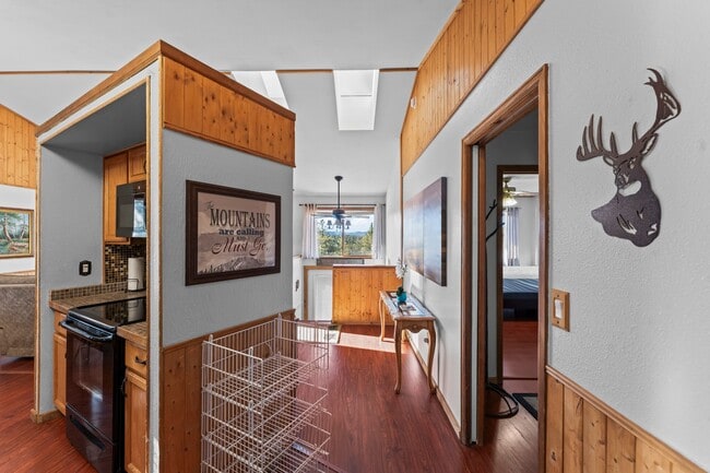 Building Photo - 108 Southgate Rd