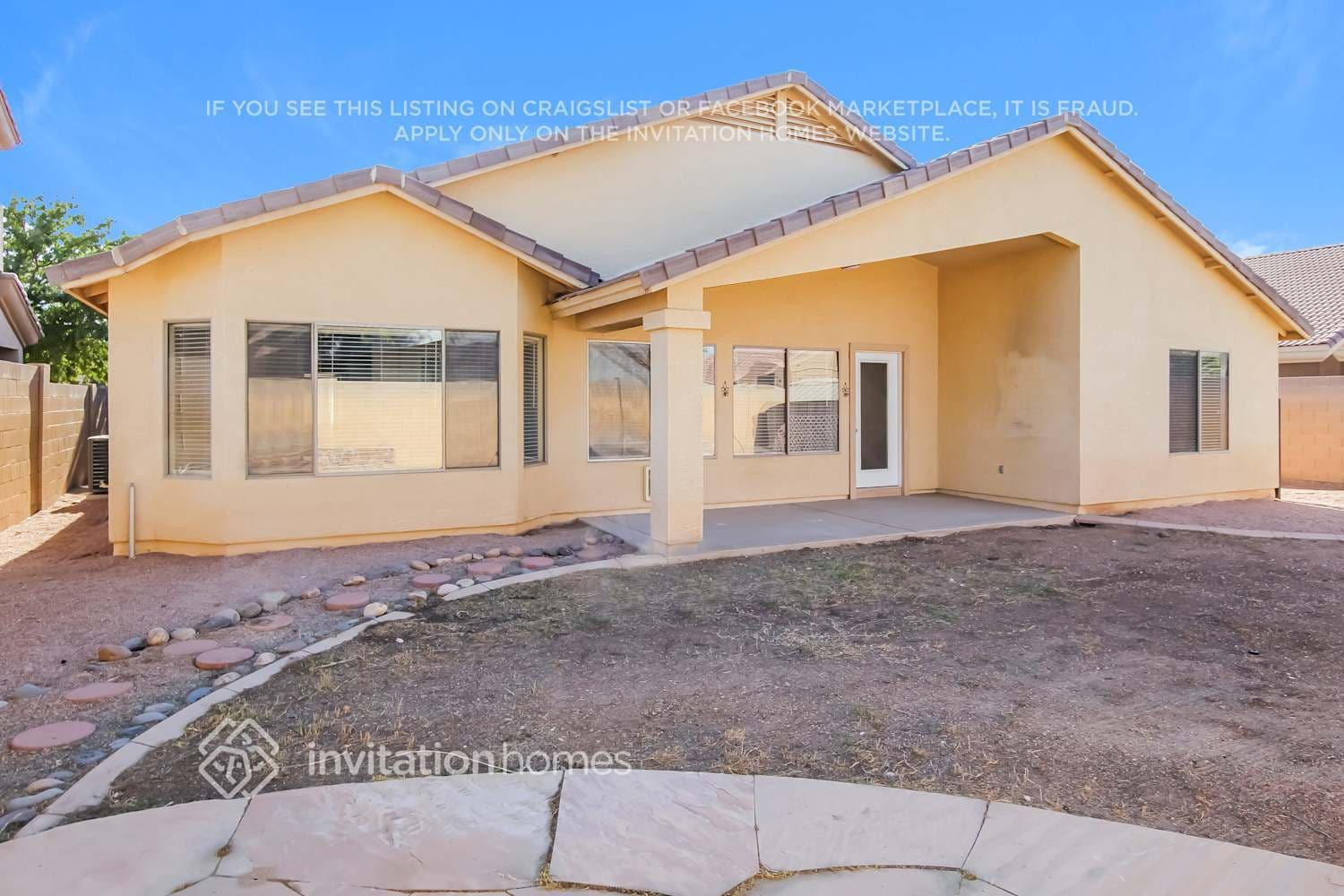 Building Photo - 12842 W Windrose Dr