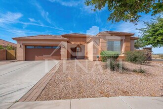 Building Photo - 2881 E Tonto Dr