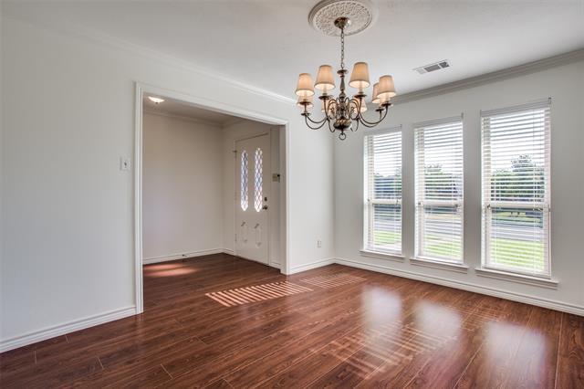Building Photo - 10511 Ravenscroft Dr