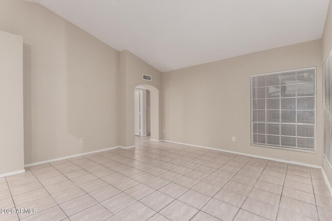 Building Photo - 8802 W Townley Ave