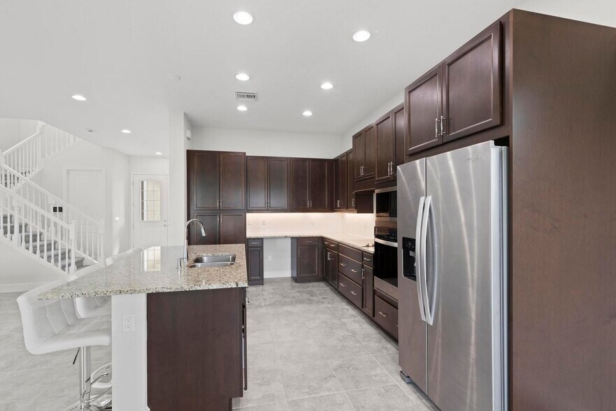Building Photo - 13548 Spruce Pine Dr