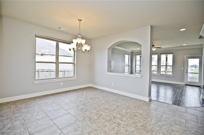Building Photo - 1418 Gooseneck Ln