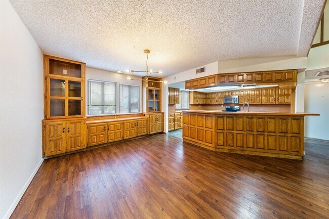Building Photo - 8501 Fathom Cir