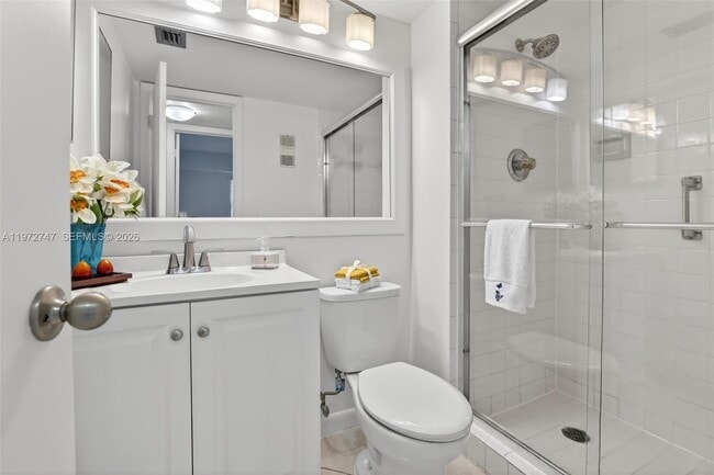 Building Photo - 3300 W Rolling Hills Cir