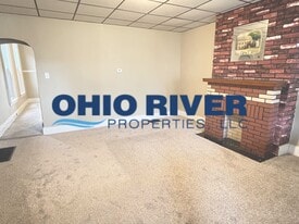 Building Photo - 118 3rd St