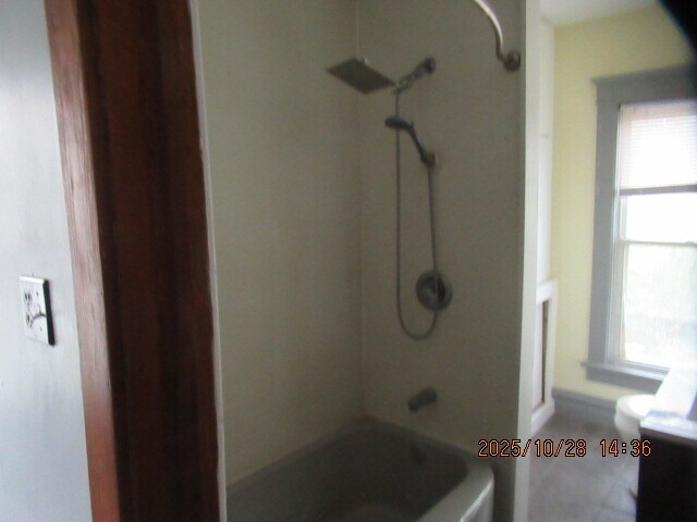 Building Photo - 407 N Russell St