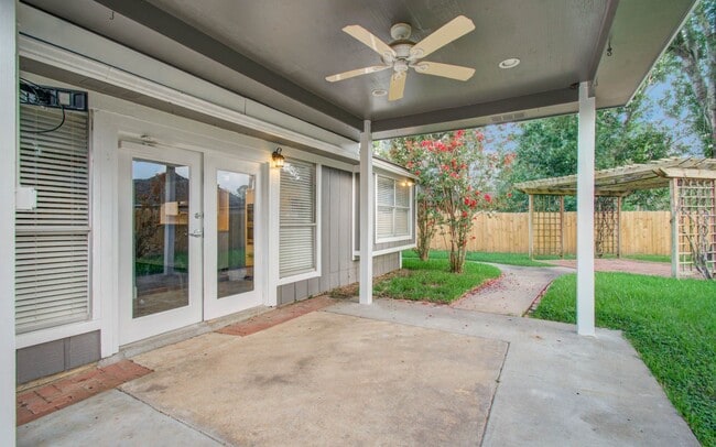 Building Photo - 6607 Readsland Ln