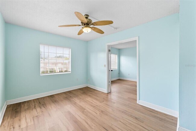 Building Photo - 2521 Caper Ln