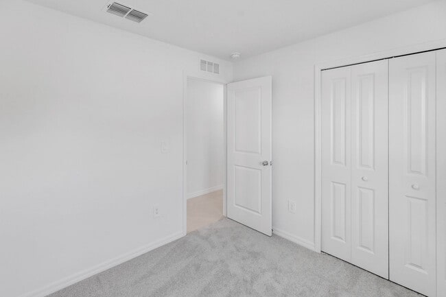 Building Photo - 2167 Lone Oak Ln