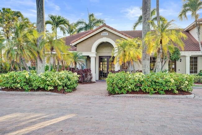 Building Photo - 15075 Michelangelo Blvd