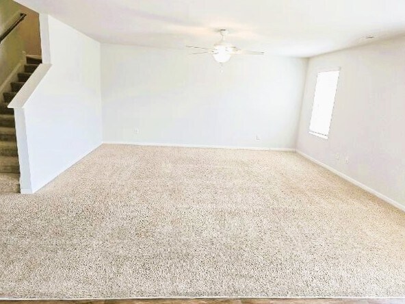 Building Photo - 129 Maple Tree Ln