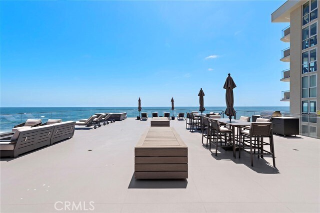 Building Photo - 1585 S Coast Hwy