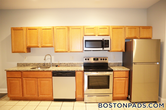 Building Photo - 26 Portland St