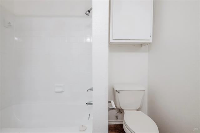 Building Photo - 10401 N Lamar Blvd