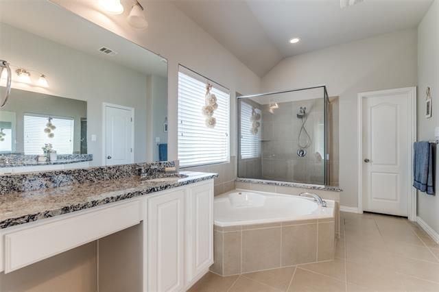 Building Photo - 5705 Bender Ridge Dr