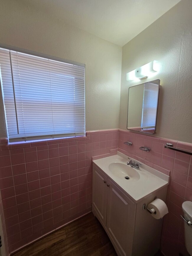 Building Photo - Charming 3/2 in Copperas Cove
