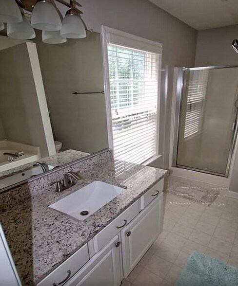 Building Photo - 9 Kimbrough Ct