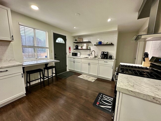 Building Photo - 1248 Pennsylvania Ave