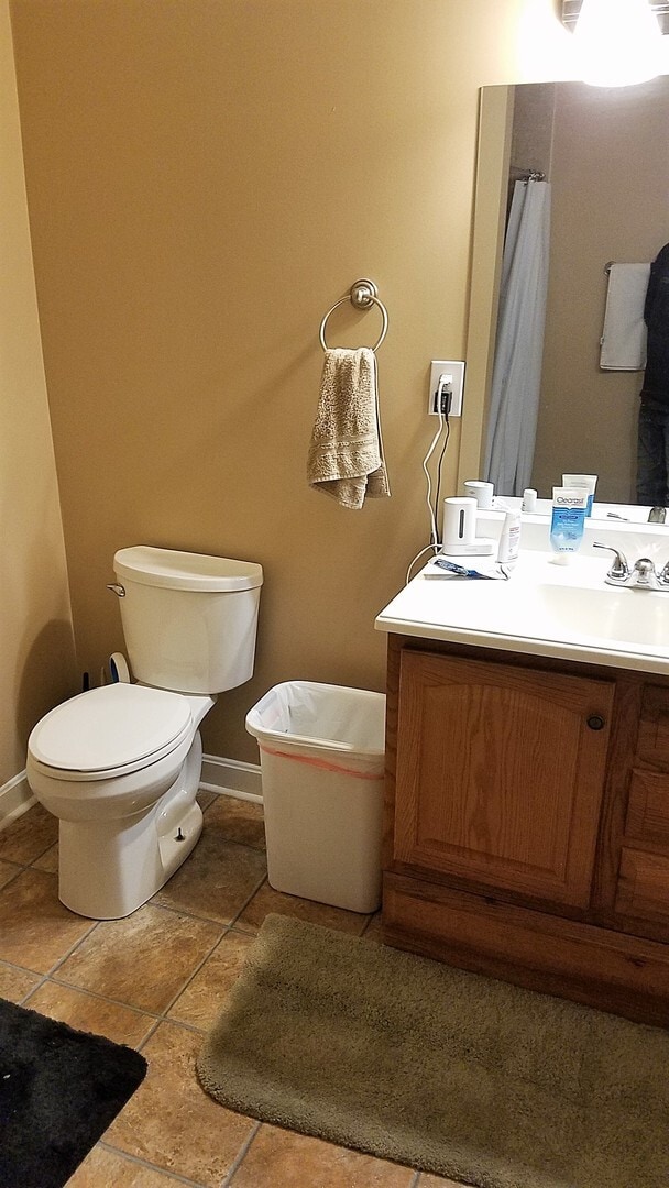 Building Photo - Awesome 5BR house walking distance to UofL!