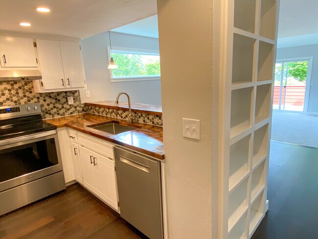 Kitchen and display shelves - 237 Shepard Way NW