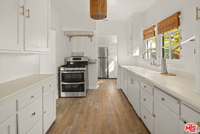 Building Photo - 1708 Glyndon Ave