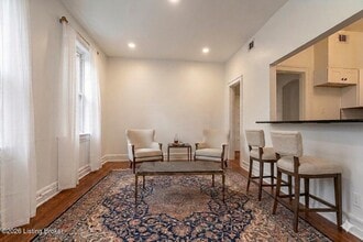 Building Photo - 409 W Gaulbert Ave