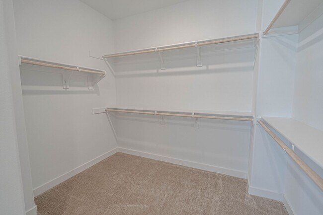 Building Photo - COMING SOON! 3-Bedroom Home with Solar Panels & Smart Home Features in Valencia!