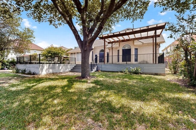 Building Photo - 15114 Wells Port Dr