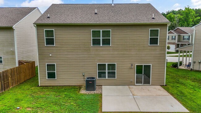 Building Photo - 545 Robotic Ln