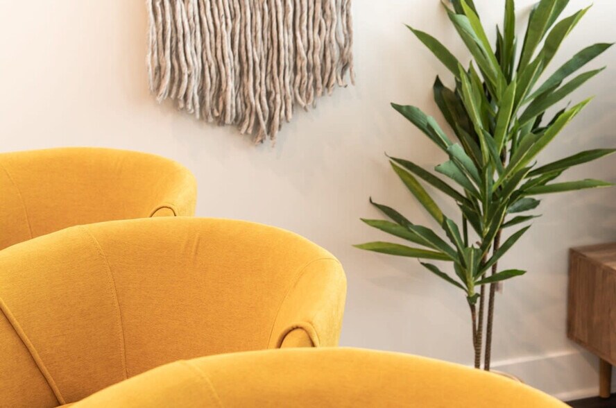 Building Photo - 228 Pike St