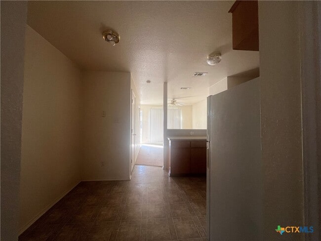 Building Photo - 4200 Alan Kent Dr