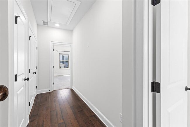 Building Photo - 301 Marlowe Aly