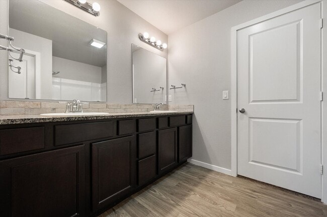 Building Photo - Bell Farms - 14413