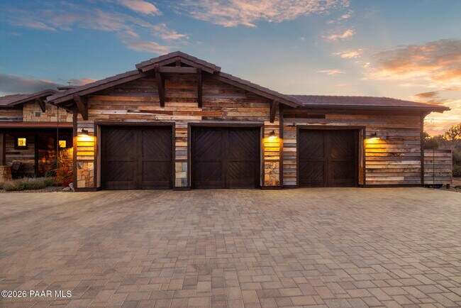 Building Photo - 5885 West St