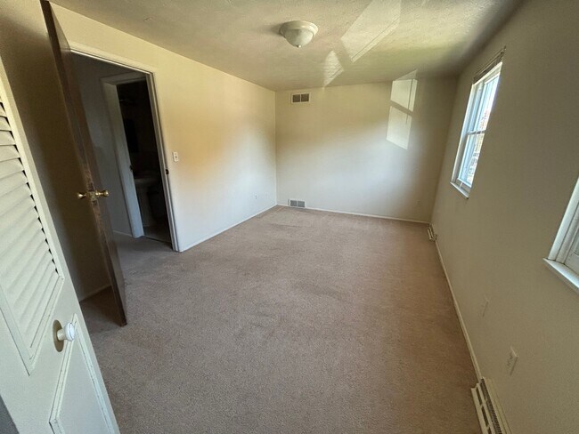 Building Photo - 4420 Larkdale Drive