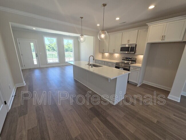 Building Photo - 1341 Rebecca Johns Dr