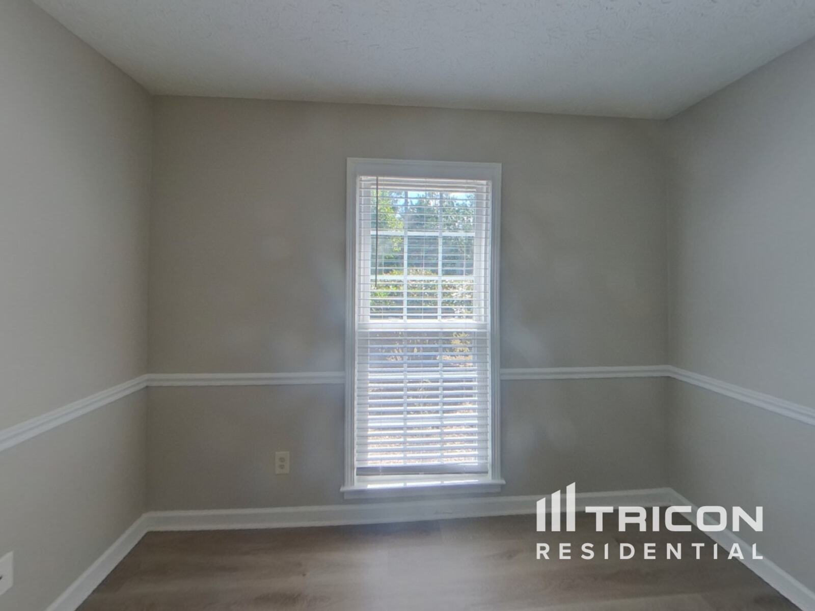 Building Photo - 30 Bacchus Dr