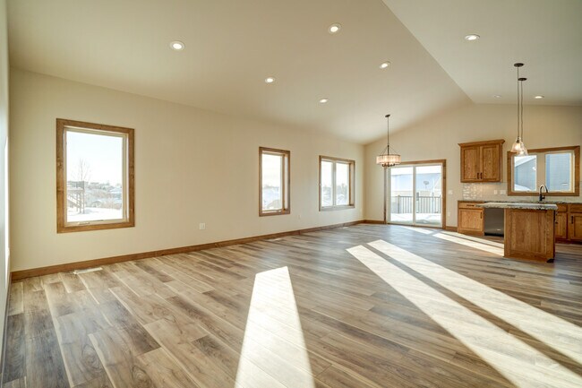 Living Area-2 - 805 Blue Mounds St