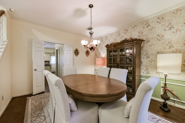 Building Photo - 1306 N Gabriel River Cir