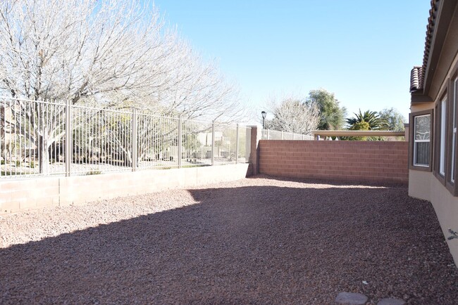 Building Photo - GATED! 3-CAR GARAGE! 1 STORY! UPGRADED!